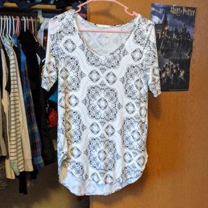 Maurices top size small